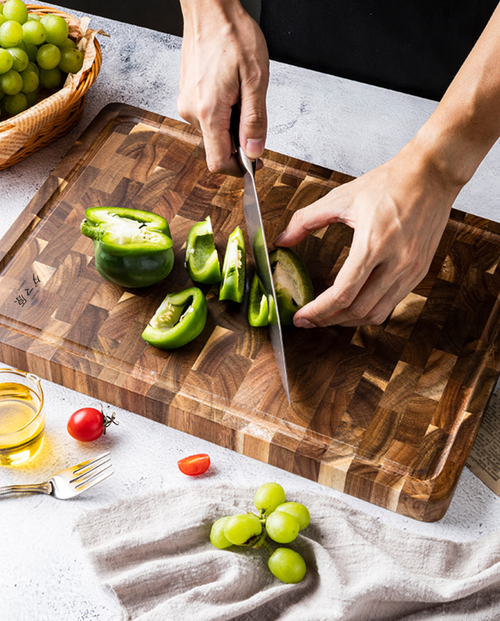 Artisan Cutting Board – Acacia Wood